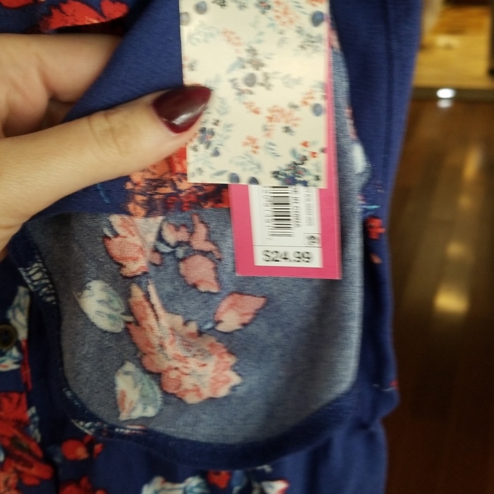 Dress - Picture 2 of 2